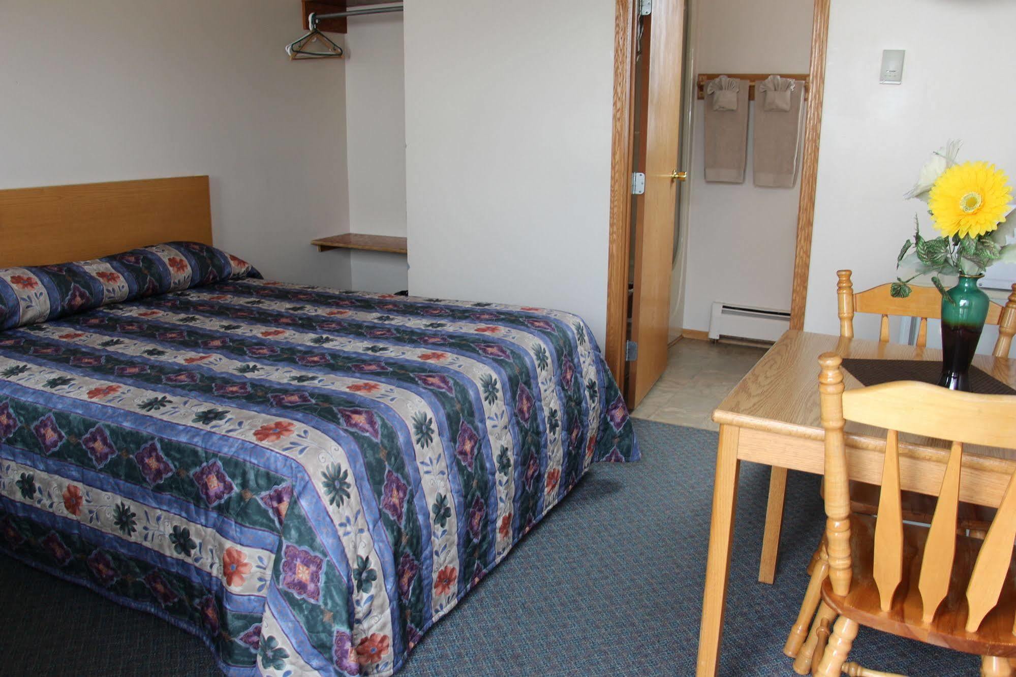 Lakehead Motel Thunder Bay Extérieur photo