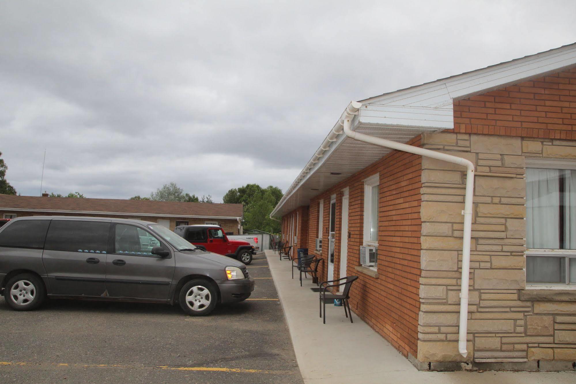 Lakehead Motel Thunder Bay Extérieur photo