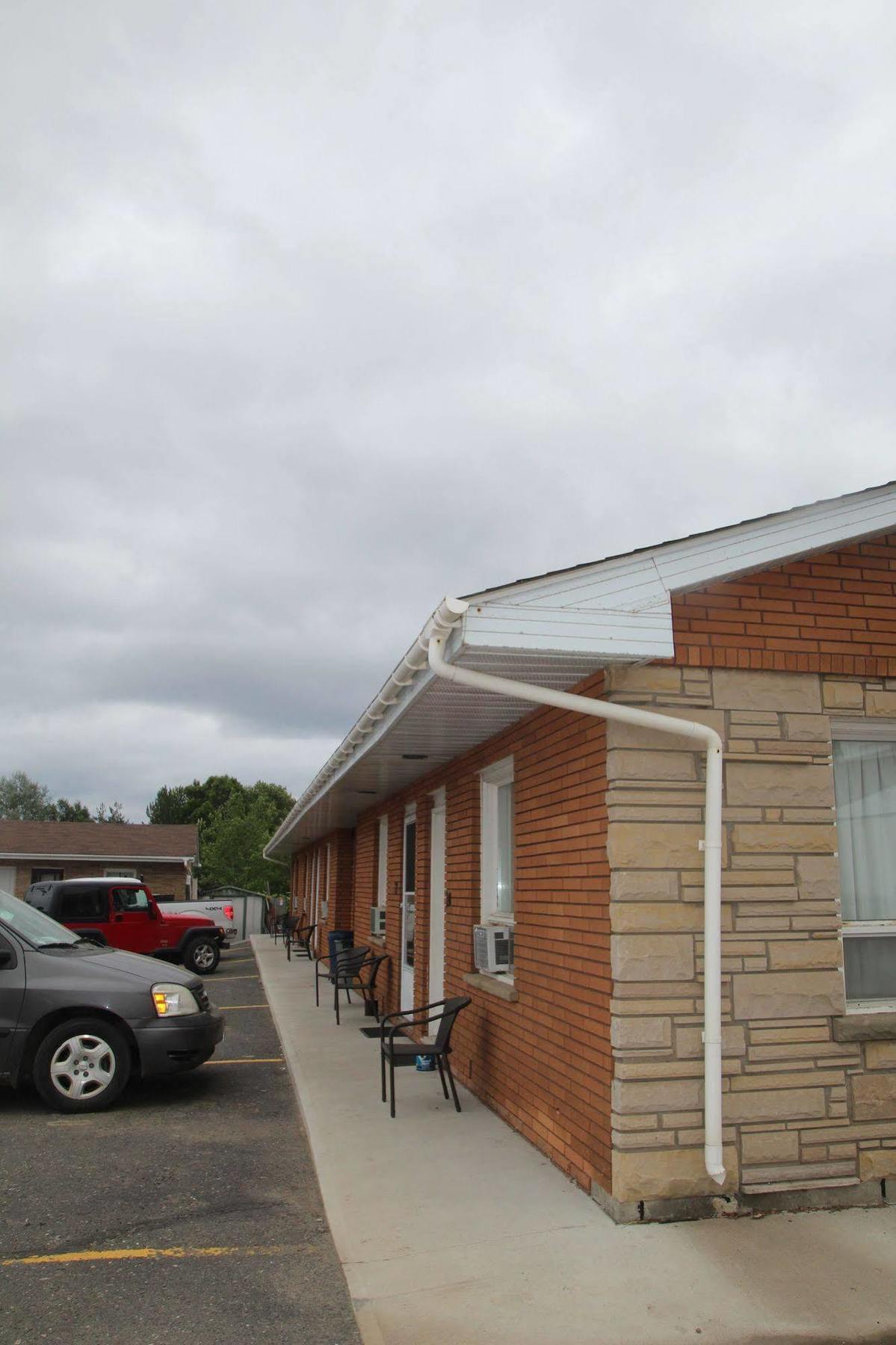 Lakehead Motel Thunder Bay Extérieur photo