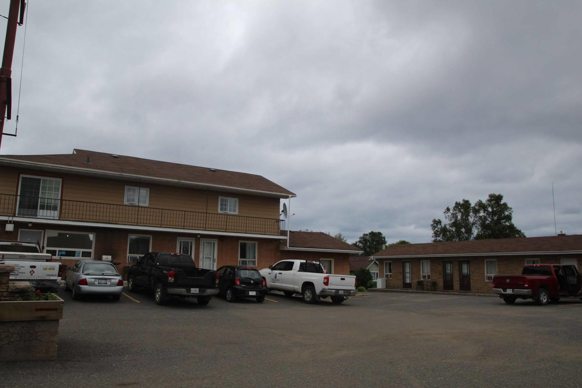 Lakehead Motel Thunder Bay Extérieur photo